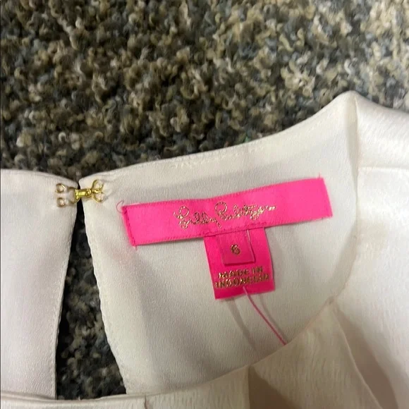 Lilly Pulitzer White Peplum Blouse with Puff Sleeves - Picture 2 of 6